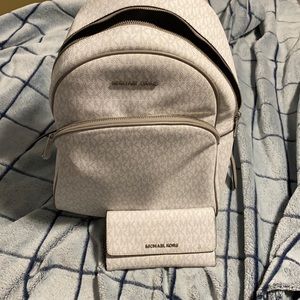 Backpack and wallet combo Michael kors